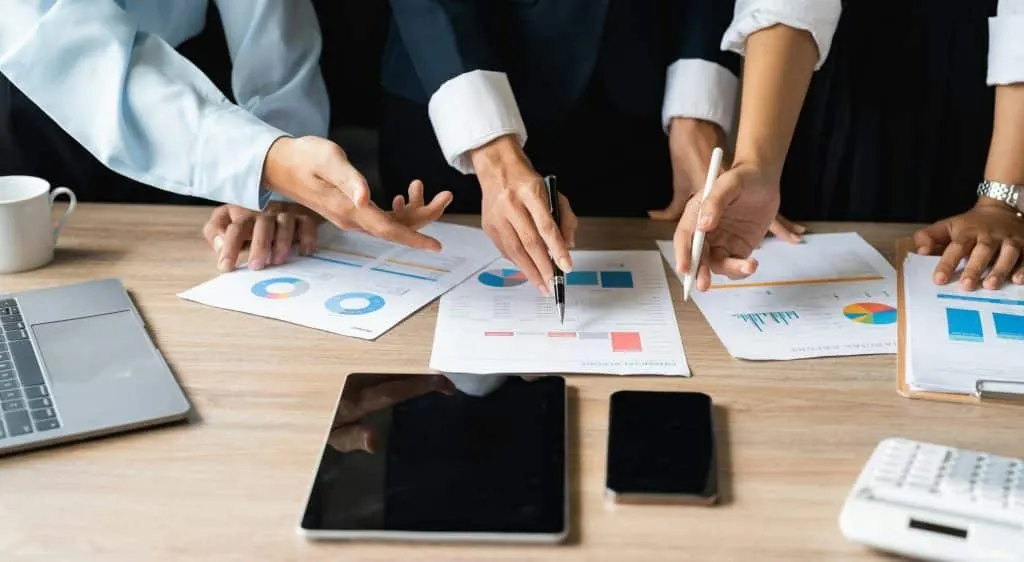 Agence de marketing digital : vaut-il mieux embaucher ?