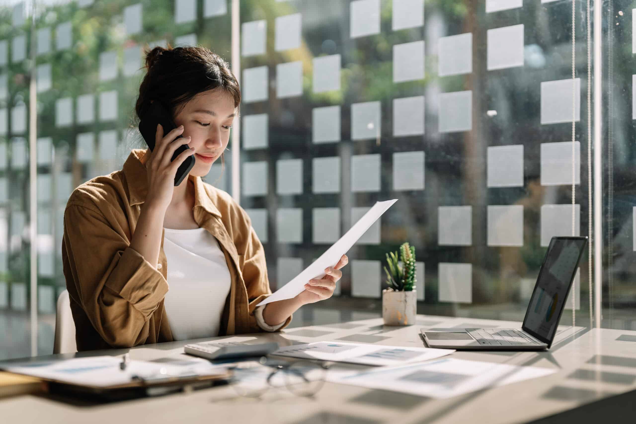 Les 8 meilleures plateformes de vente en ligne pour les entrepreneurs et les bénéfices sur internet.