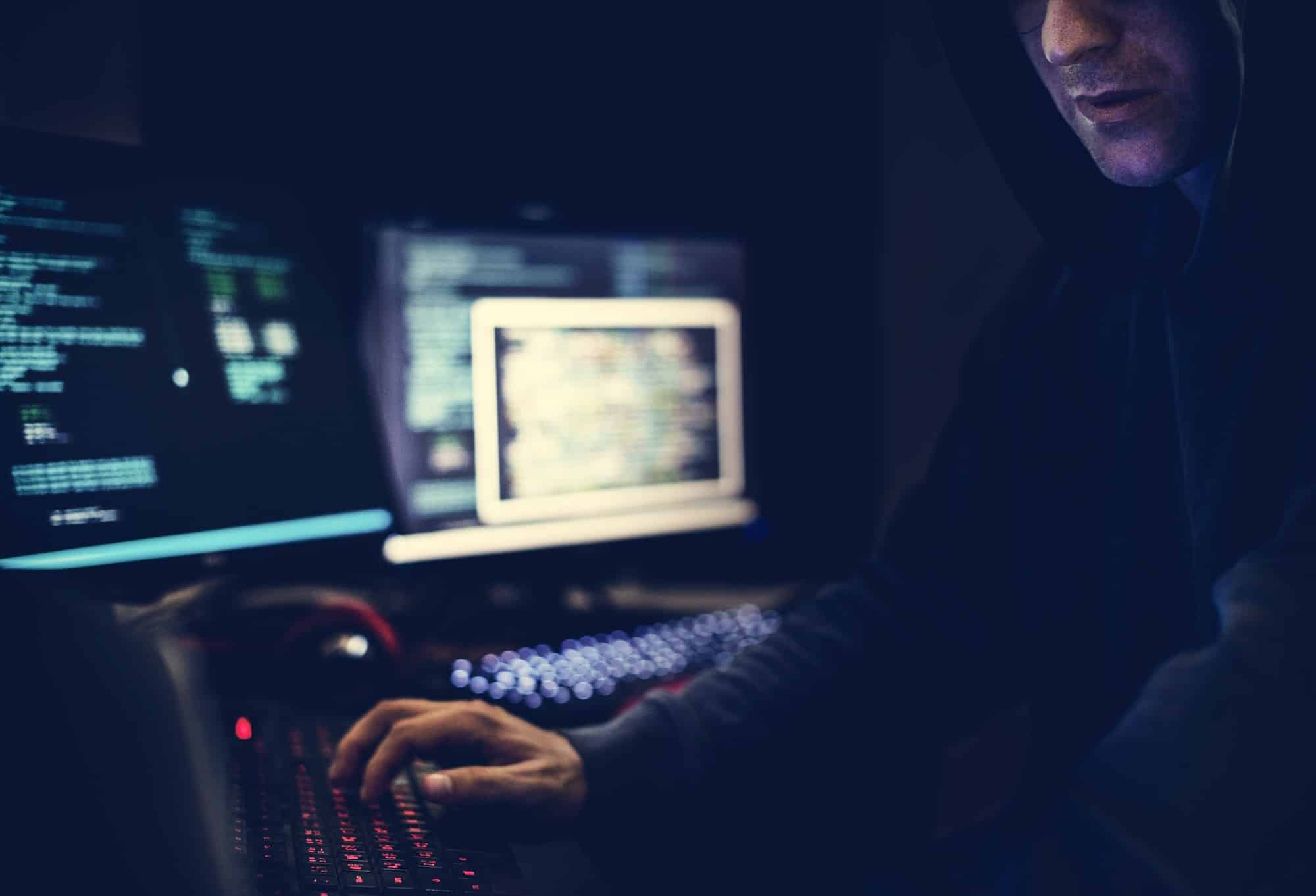 Explosion de la cybercriminalité : les menaces effrayantes de l’intelligence artificielle révélées !